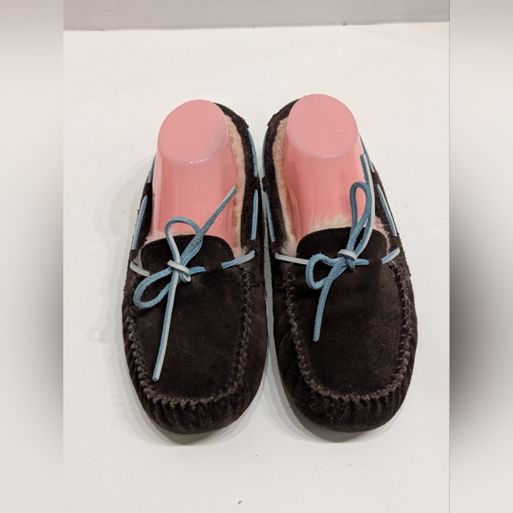 UGG Australia Women's 8 Dakota 5133 Brown Suede Lace Up Moccasin Slippers
